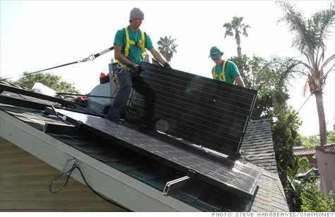 A new federal loan guarantee will put 160,000 new solar installations on top of military housing in 34 states.