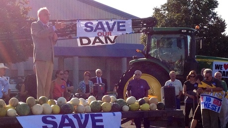Doc Hastings preaches to the choir of Save Our Dams.
