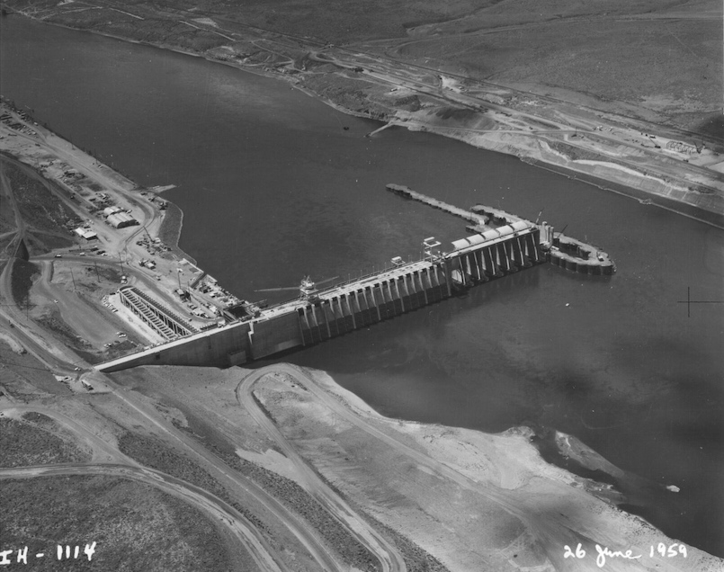 Ice Harbor Dam is under construction in this photo from June 26, 1959. In 1962, three turbines became operational, but the next three turbines did not become operational until 1976. (photo U.S. Army Corps of Engineers)