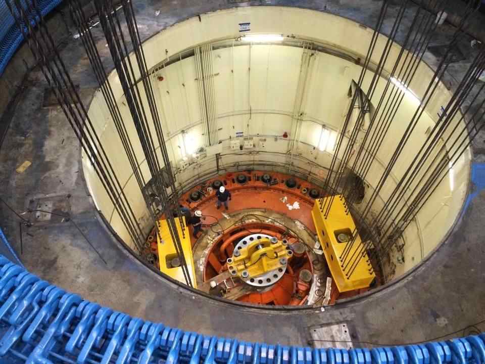 Crews work to modernize the Corps hydropower facilities on April 7, when workers at Lower Monumental Dam lifted the unit 1 turbine out of the turbine pit. (Army Corps photo)