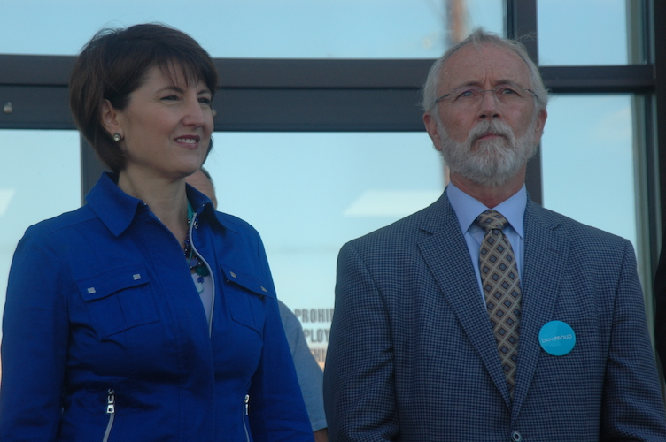 Washington representatives to Congress, Cathy McMorris Rodgers and Dan Newhouse
