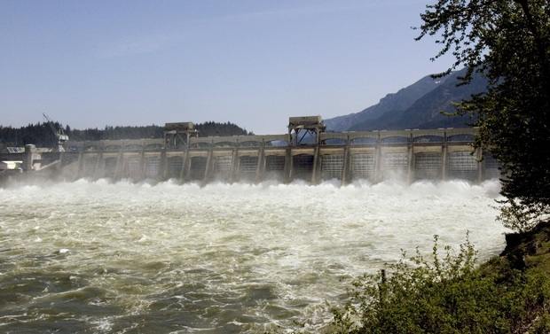Water rushes through spillway gates of Bonneville Dam near Cascade Locks, Ore. (Dan Ryan photo)