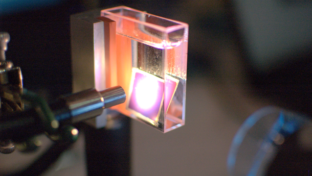 (Martin LaMonica) Making hydrogen gas (the bubbles) from a solar cell in water, a Sun Catalytix prototype.