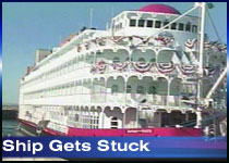 Cruise Ship Gets Stuck In Ice Harbor Dam Locks