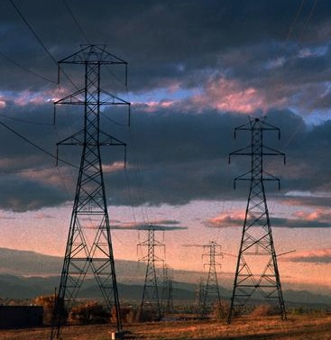Transmission Lines, BPA plans more for SW Washington (NREL photo)